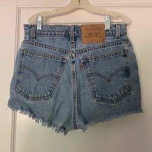 Levi’s light-wash shorts